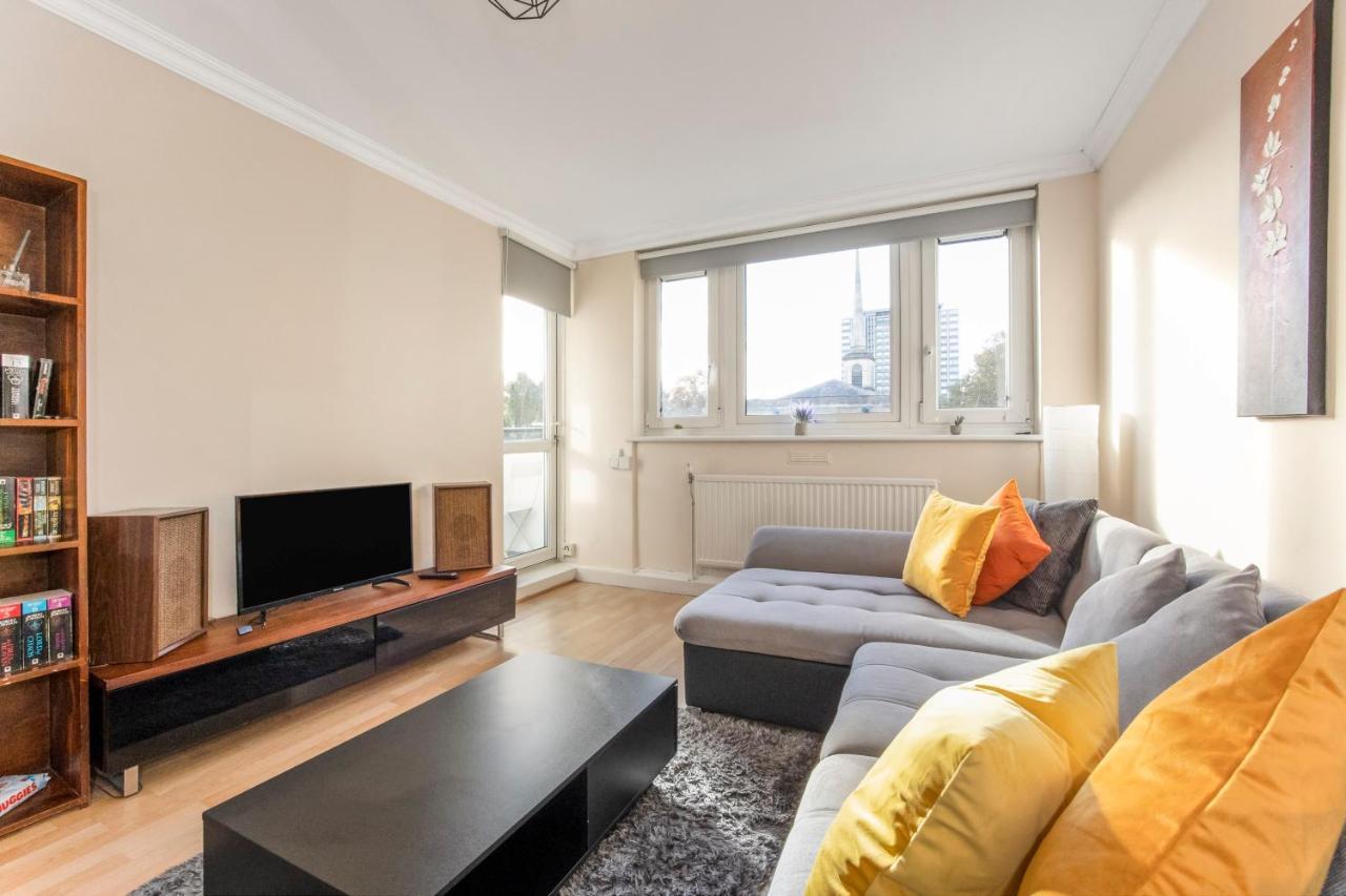 Easy Living Near Angel And City University Лондон Экстерьер фото